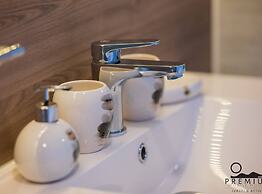 Charming Two-bedroom Mobile Homes Drage