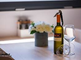 Charming Two-bedroom Mobile Homes Drage