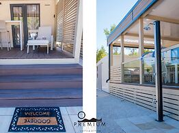 Charming Two-bedroom Mobile Homes Drage