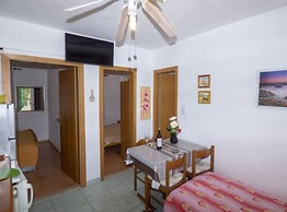 Beachfront Apartments Plaža