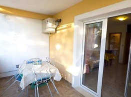 Beachfront Apartments Plaža