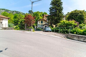 Tremezzo Cozy Studio by Wonderful Italy