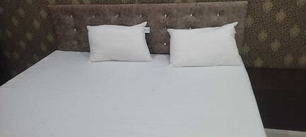 Virendra Palace Guest House