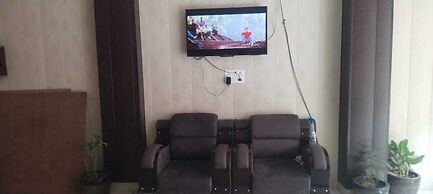 Virendra Palace Guest House