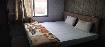 Virendra Palace Guest House