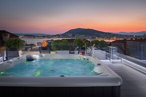 Villa Muller Apartments