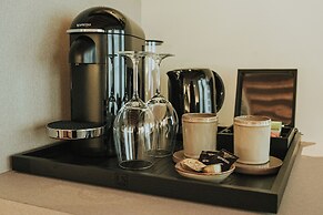 The Burgundy - Boutique B&B