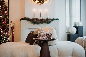 The Burgundy - Boutique B&B