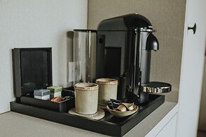 The Burgundy - Boutique B&B