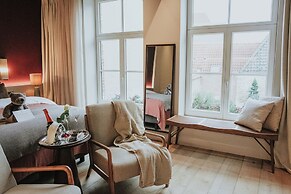 The Burgundy - Boutique B&B