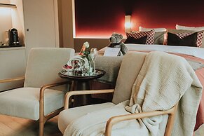 The Burgundy - Boutique B&B