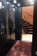 The Burgundy - Boutique B&B