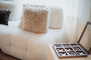 The Burgundy - Boutique B&B