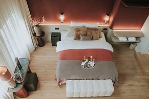 The Burgundy - Boutique B&B