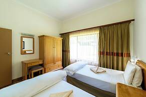 First Group Sanbonani Resort