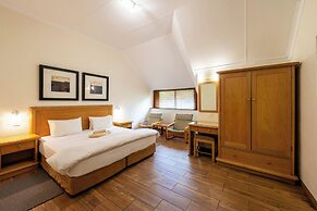 First Group Sanbonani Resort