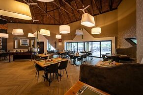 First Group Sanbonani Resort