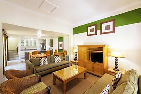 First Group Sanbonani Resort