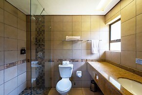 First Group Sanbonani Resort