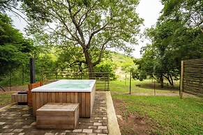 First Group Sanbonani Resort