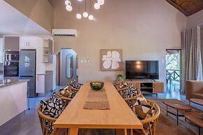 First Group Sanbonani Resort