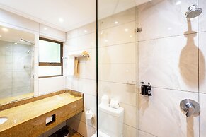 First Group Sanbonani Resort