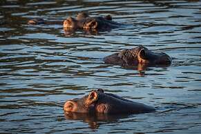 First Group Sanbonani Resort