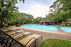 First Group Sanbonani Resort