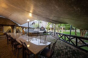 First Group Sanbonani Resort