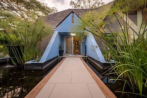 First Group Sanbonani Resort