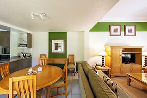 First Group Sanbonani Resort