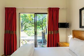 First Group Sanbonani Resort