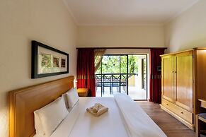 First Group Sanbonani Resort