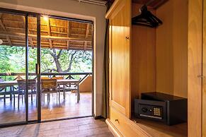 First Group Sanbonani Resort