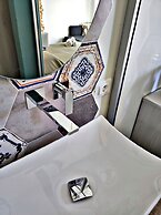 Kéramos Luxury Rooms