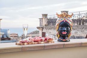 Kéramos Luxury Rooms