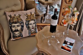 Kéramos Luxury Rooms