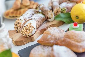 Kéramos Luxury Rooms