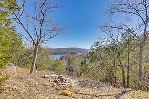 Fish, Swim & Kayak: Spacious Beaver Lake Home!