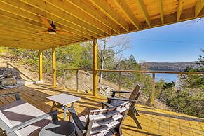 Fish, Swim & Kayak: Spacious Beaver Lake Home!