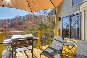 Fish, Swim & Kayak: Spacious Beaver Lake Home!