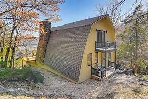 Fish, Swim & Kayak: Spacious Beaver Lake Home!