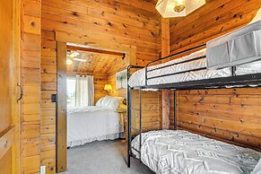 Mtn-view Cabin w/ Horse Pasture in Koosharem