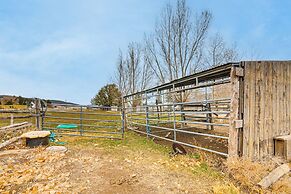 Mtn-view Cabin w/ Horse Pasture in Koosharem