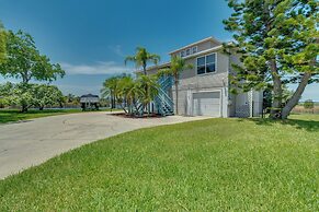 2 Mi to Ocean: Home w/ Pool in Hernando Beach!