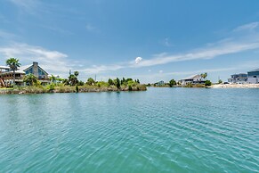 2 Mi to Ocean: Home w/ Pool in Hernando Beach!