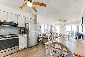 Walk to Pool + Shore: Ocean Isle Beach Getaway!