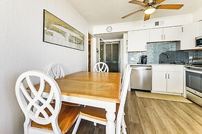 Walk to Pool + Shore: Ocean Isle Beach Getaway!