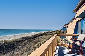 Walk to Pool + Shore: Ocean Isle Beach Getaway!
