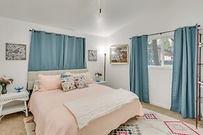 < 10 Mi to Trinity River: Family Home w/ Hot Tub!